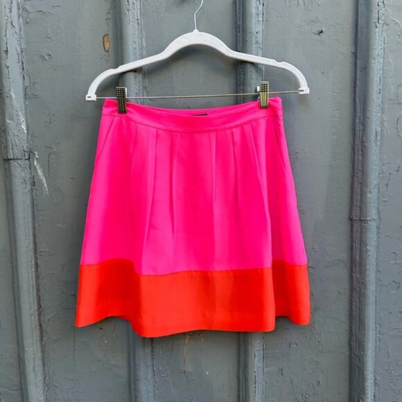 J.  Crew Barbie Pink & Red Flare Skirt, size 0 - Picture 2 of 8